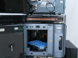 The Waters ACQUITY H-Class UPLC QSM FTN PDA Quaternary Solvent Manager empower 3 Canada